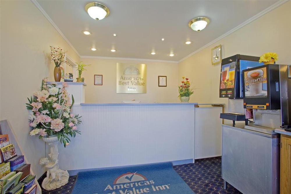 Americas Best Value Inn & Suites Klamath Falls Interieur foto